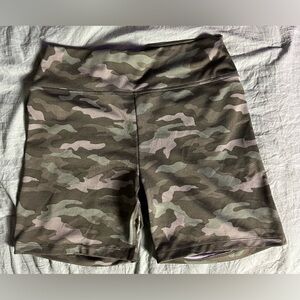 PINK ACTIVE Victoria's Secret Camo Shorts